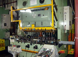 Automated continuous press machine